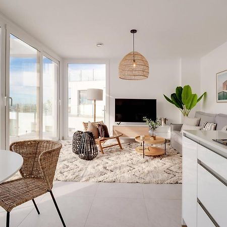 Bayview Hills, Luxury 2 Bedroom Apartment مالقة المظهر الخارجي الصورة