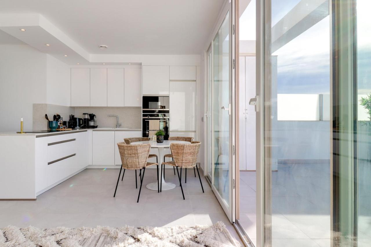 Bayview Hills, Luxury 2 Bedroom Apartment مالقة المظهر الخارجي الصورة