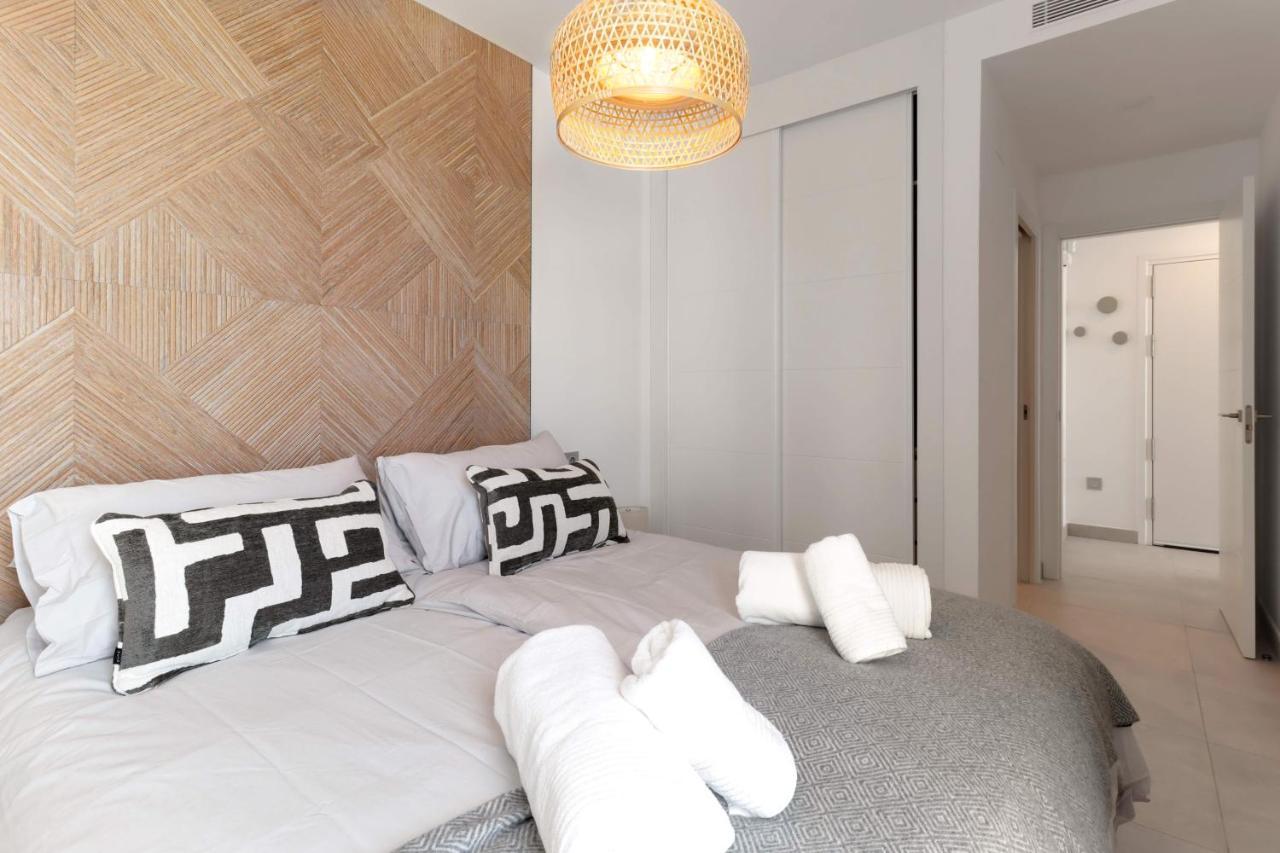 Bayview Hills, Luxury 2 Bedroom Apartment مالقة المظهر الخارجي الصورة